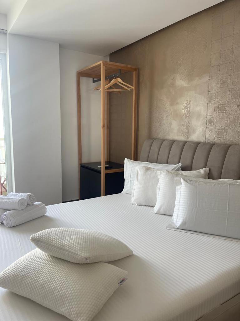 Hotel Adria Shëngjin Esterno foto