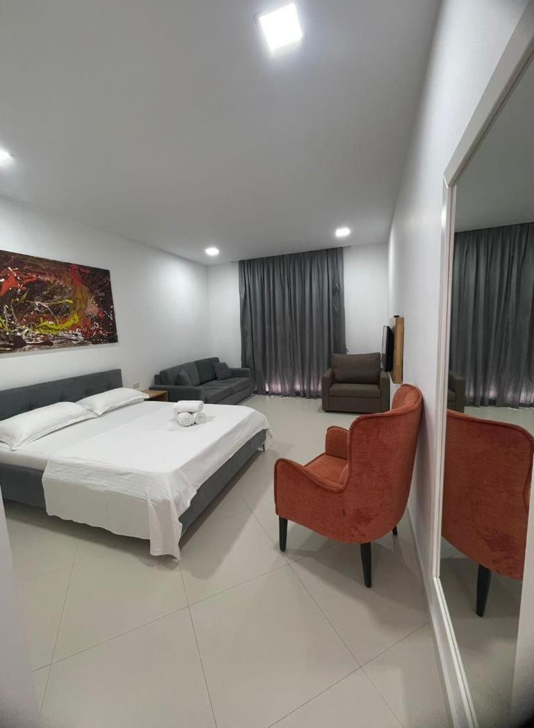 Hotel Adria Shëngjin Esterno foto