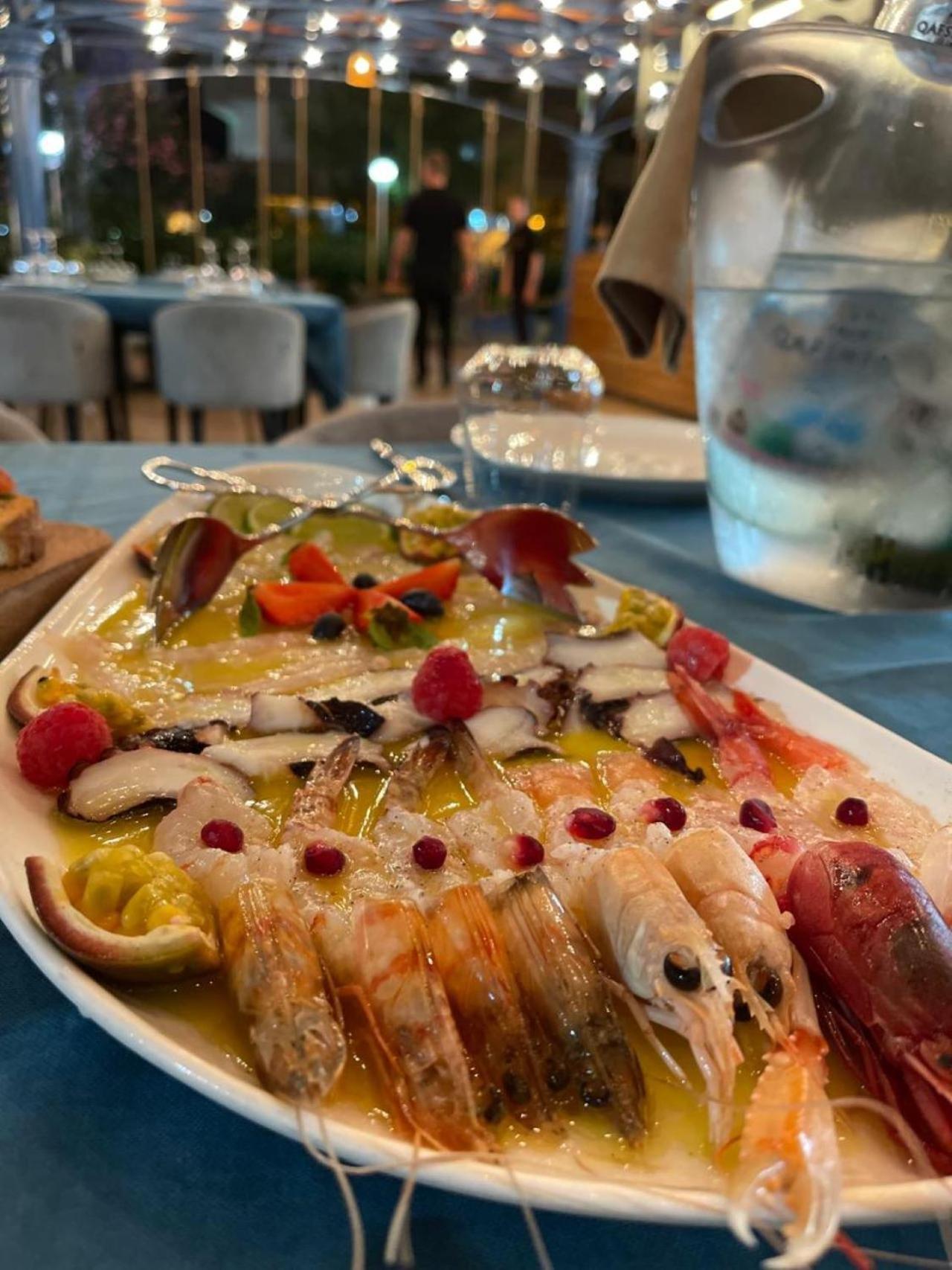 Hotel Adria Shëngjin Esterno foto