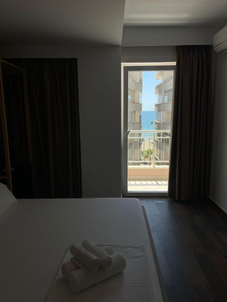 Hotel Adria Shëngjin Esterno foto